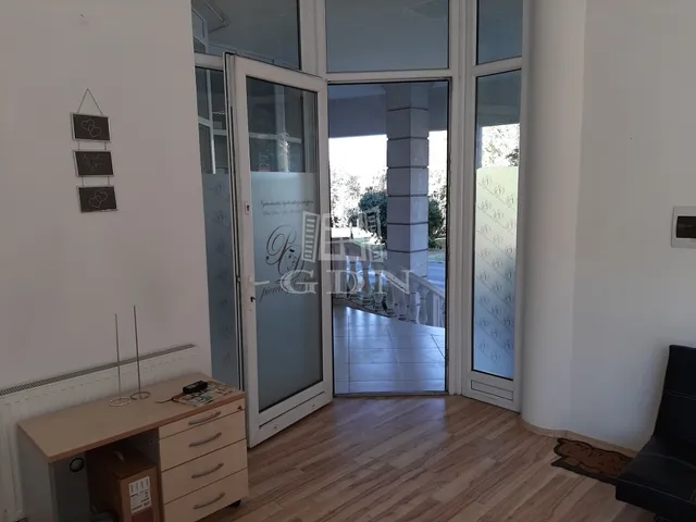 Kiadó kereskedelmi és ipari ingatlan Kaposvár 25 nm