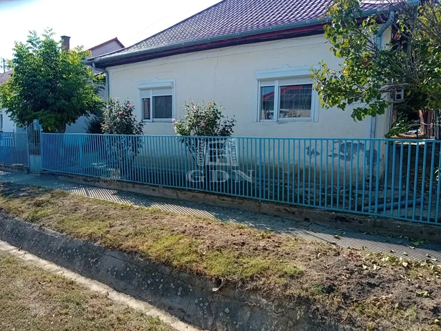 Eladó ház Kaposvár 112 nm