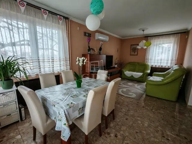 Eladó ház Budapest XVII. kerület, Rákoskert 132 nm
