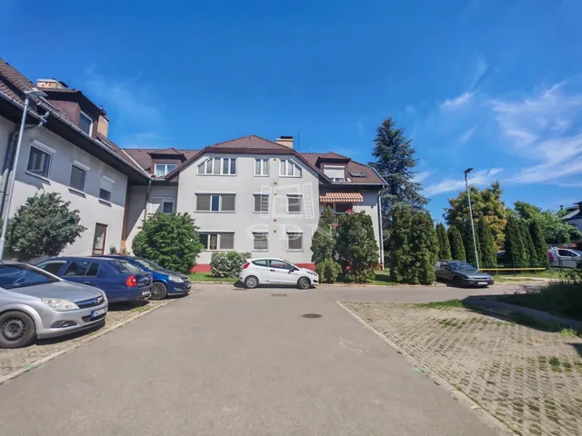 Kiadó lakás Budapest XVI. kerület, Árpádföld 48 nm