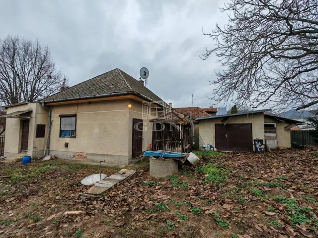 Eladó ház Pécel, Bartoshegy 60 nm