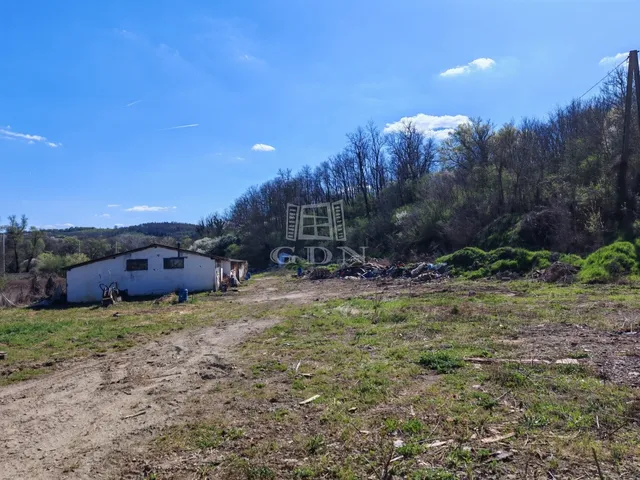 Kiadó telek Pécel 2877 nm