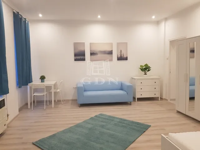 Eladó lakás Budapest VIII. kerület 103 nm