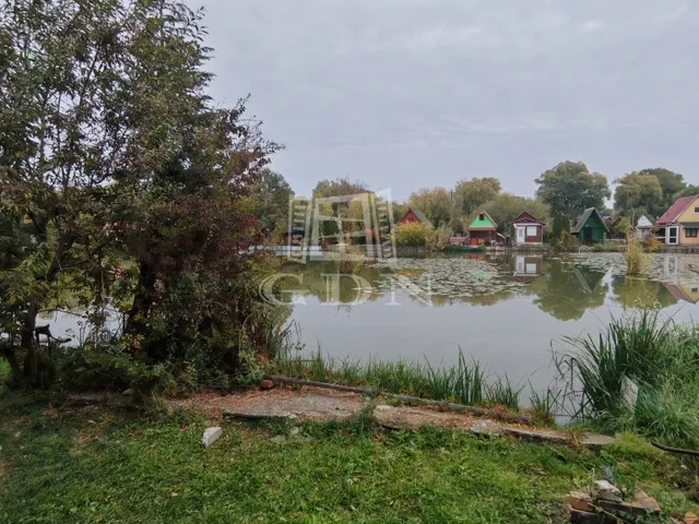 Eladó mezőgazdasági ingatlan Pécel 19 nm
