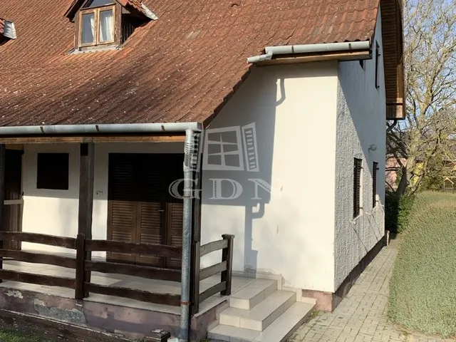 Eladó ház Balatonfenyves 65 nm