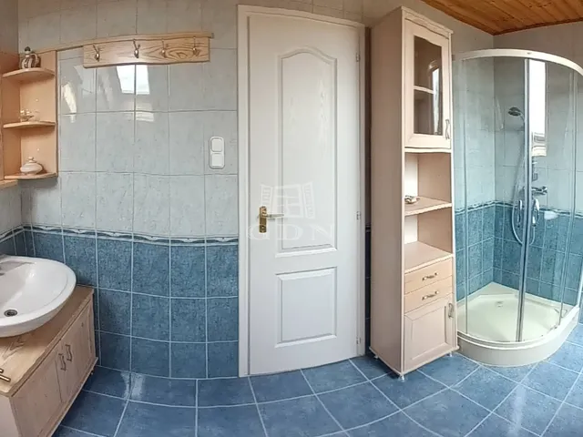 Eladó ház Cserszegtomaj 180 nm