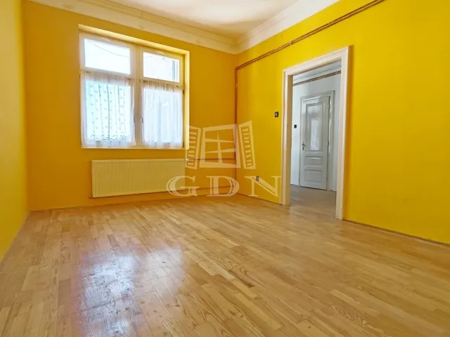 Eladó lakás Miskolc, Belváros 104 nm
