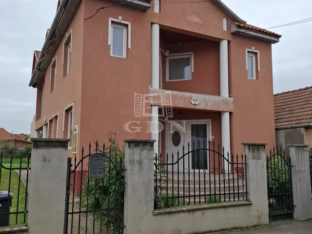 Eladó ház Szikszó 180 nm