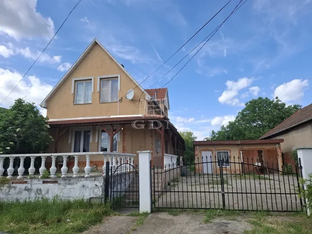 Eladó ház Szikszó 180 nm