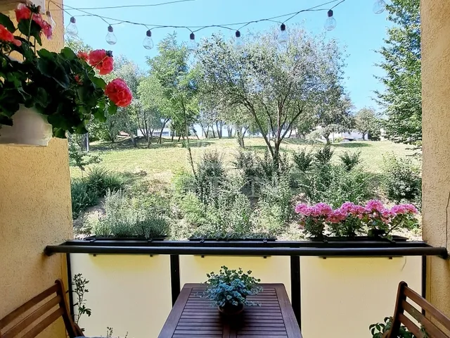Eladó lakás Miskolc, Komlóstető 52 nm