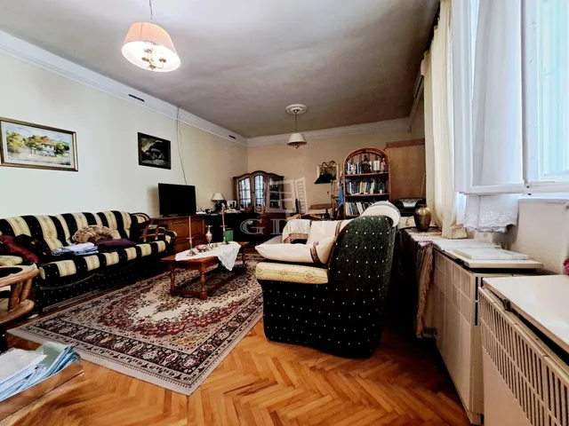 Eladó ház Mezőkövesd 250 nm