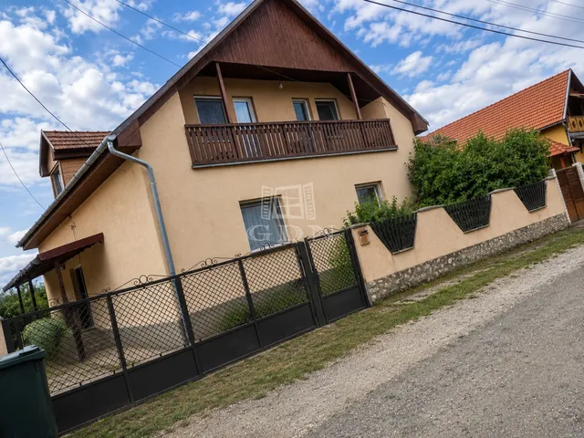 Eladó ház Szikszó 200 nm