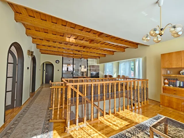 Eladó ház Miskolc, Miskolctapolca 279 nm