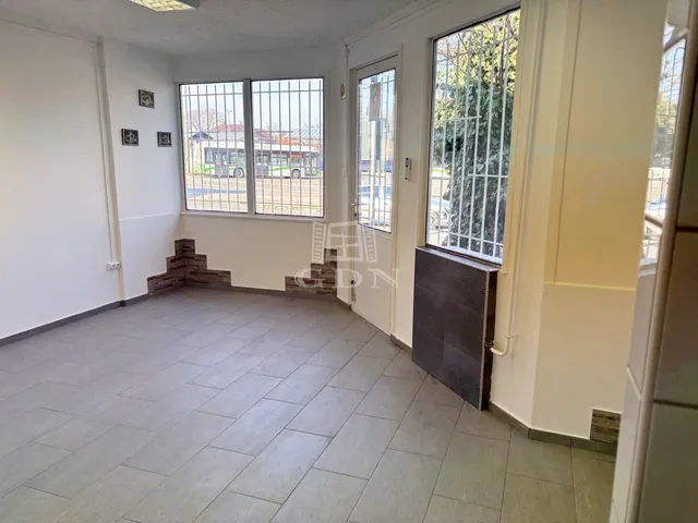 Eladó kereskedelmi és ipari ingatlan Miskolc, Győri kapu 29 nm