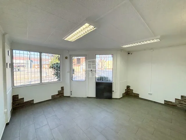 Eladó kereskedelmi és ipari ingatlan Miskolc, Győri kapu 29 nm