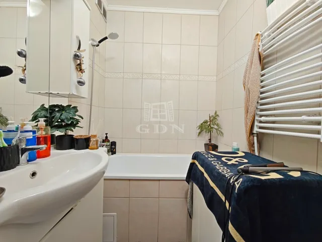 Eladó lakás Miskolc, Győri kapu 47 nm