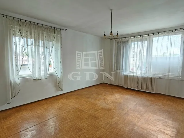 Eladó ház Miskolc, Hejőcsaba 197 nm