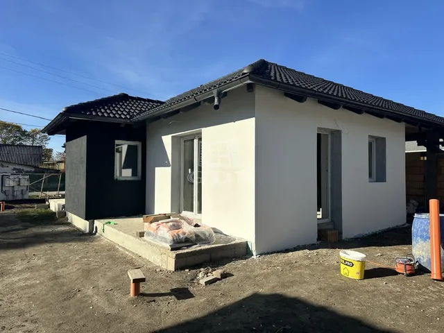 Eladó ház Bicske 92 nm