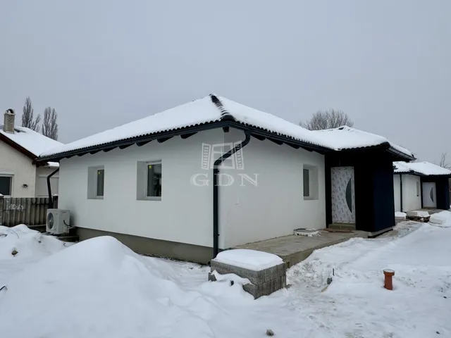 Eladó ház Bicske 92 nm