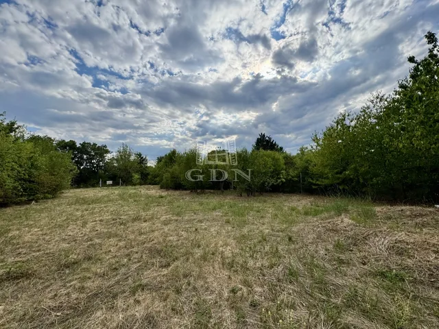 Eladó telek Budaörs, Budaörsi Kamaraerdő 800 nm
