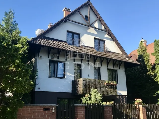 Eladó ház Budaörs, Budaörsi Kamaraerdő 280 nm