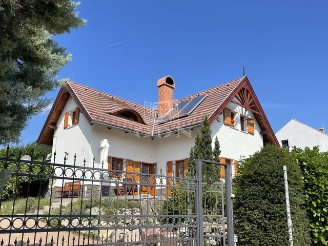 Eladó üdülő és hétvégi ház Balatonfüred 114 nm