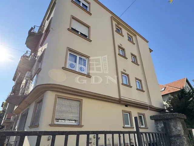 Eladó lakás Budapest XII. kerület, Istenhegy 28 nm
