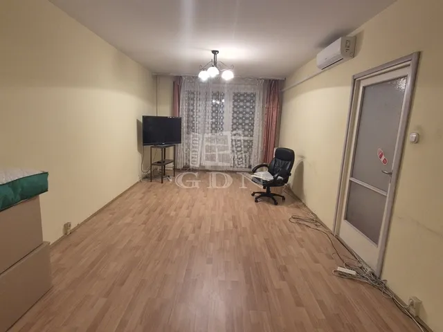 Eladó lakás Százhalombatta, Déli lakótelep 83 nm