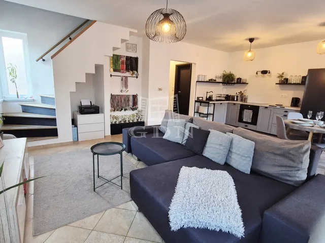 Eladó lakás Százhalombatta 81 nm