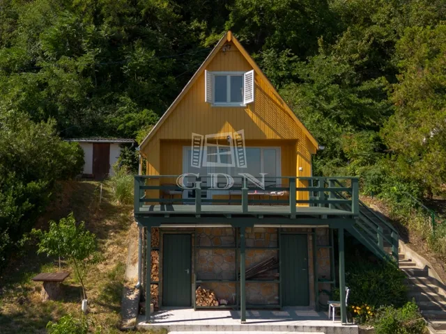 Eladó üdülő és hétvégi ház Kulcs 50 nm