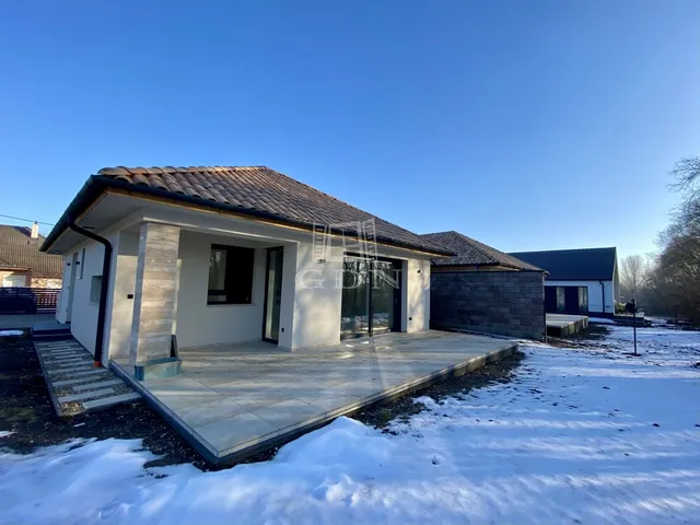 Eladó ház Herceghalom 114 nm