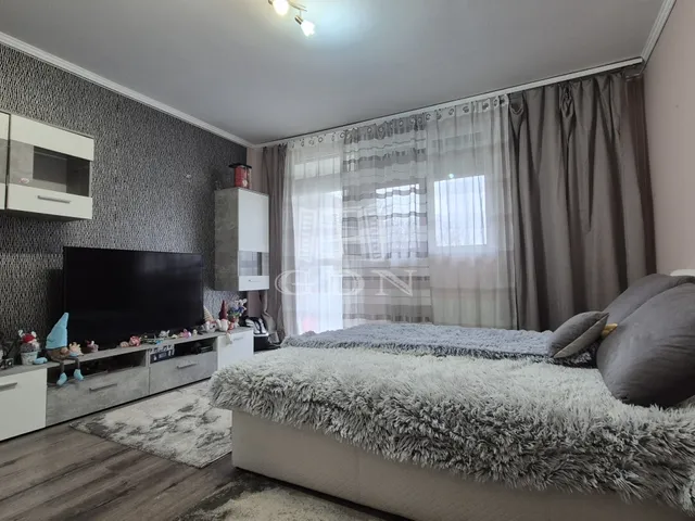 Eladó lakás Százhalombatta 64 nm