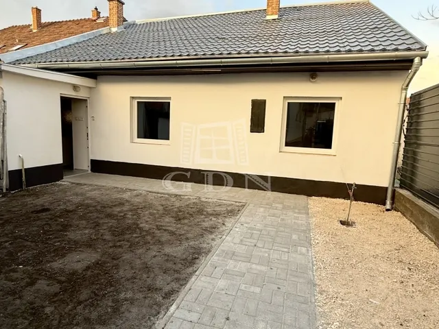 Eladó ház Budapest XX. kerület, Pesterzsébet-Szabótelep 62 nm