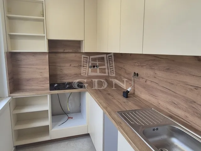 Eladó lakás Százhalombatta, Déli lakótelep 52 nm