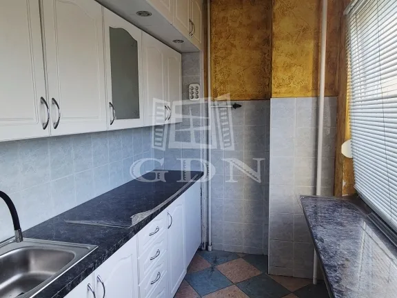 Eladó lakás Százhalombatta, Déli lakótelep 47 nm