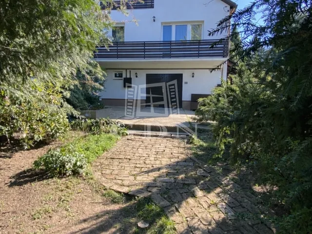 Eladó ház Budaörs, Budaörsi Kamaraerdő 165 nm