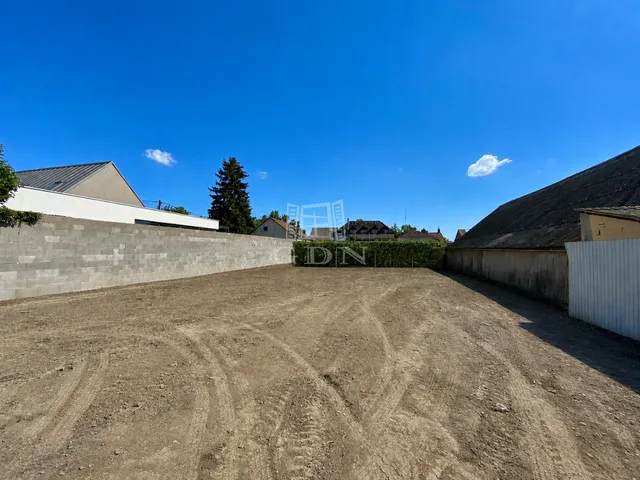 Eladó telek Biatorbágy 1252 nm