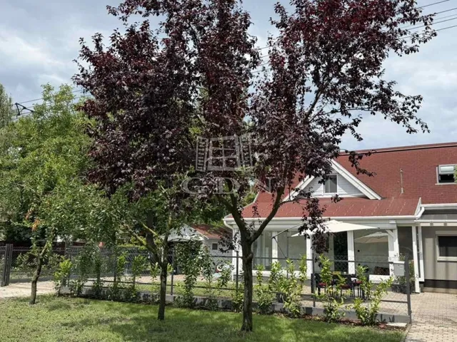 Eladó ház Siófok, Balatonszéplak 110 nm