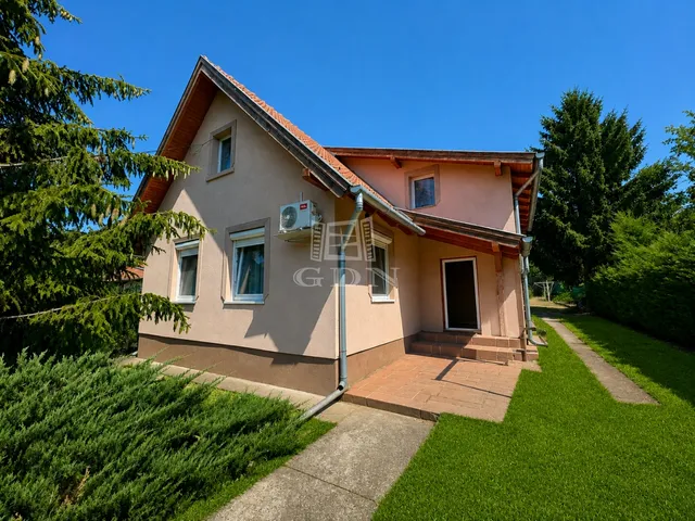 Eladó ház Erdőkertes 72 nm