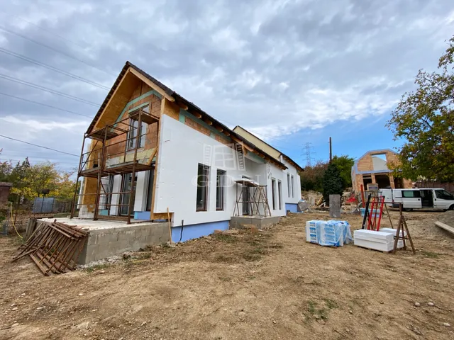 Eladó ház Diósd 108 nm