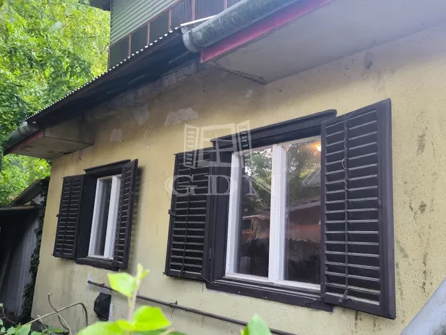 Eladó ház Szigetmonostor, Horány 75 nm