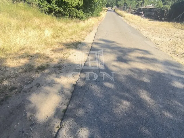 Eladó mezőgazdasági ingatlan Fót 3001 nm