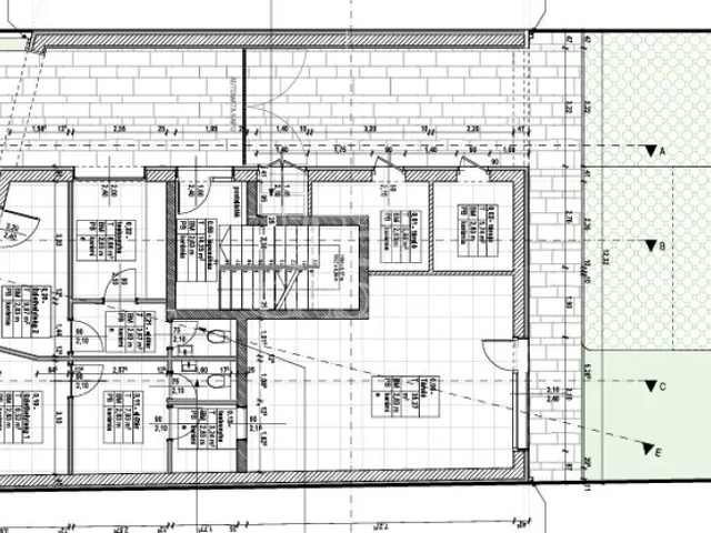 Eladó kereskedelmi és ipari ingatlan Veresegyház 24 nm