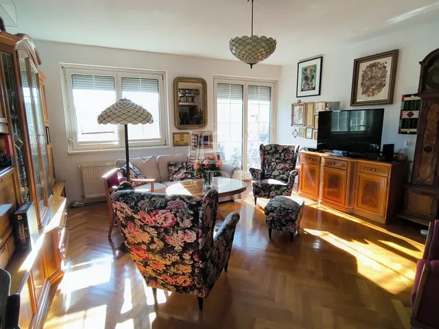 Eladó lakás Budapest III. kerület, Csillaghegy 95 nm