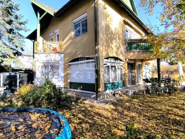 Eladó lakás Budapest III. kerület, Csillaghegy 95 nm