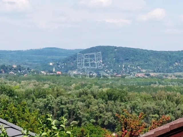 Eladó telek Dunabogdány 734 nm