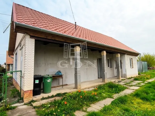 Eladó ház Zsámbok 52 nm