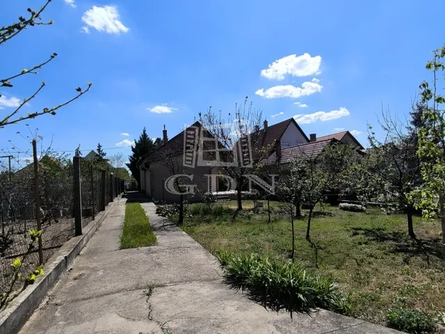 Eladó ház Fót, Kisalag 79 nm