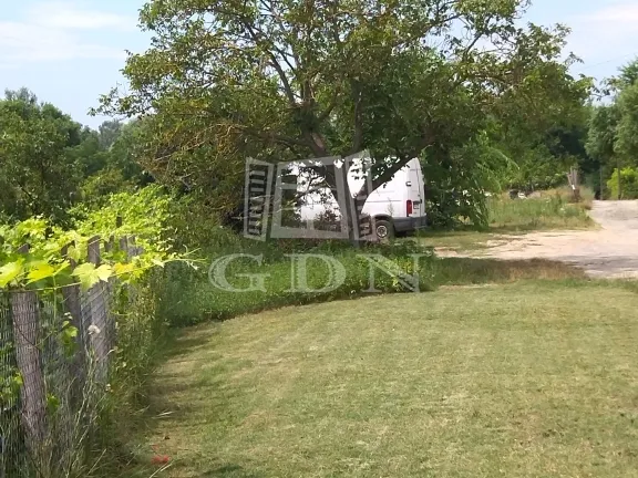 Eladó telek Erdőkertes, Topolyos 1061 nm