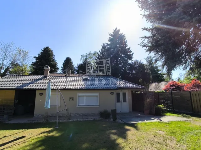 Eladó üdülő és hétvégi ház Szigetmonostor, Horány 30 nm